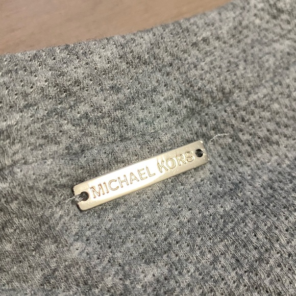 Michael Kors Shirt - Picture 2 of 3